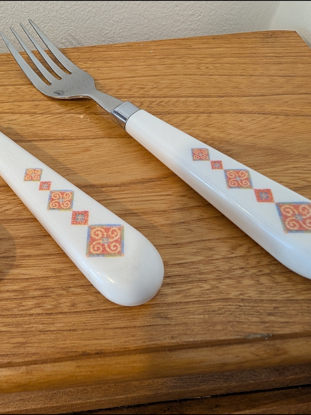 Vintage Forks & Spoons Set – Geometric Pattern Handles Corelle Sand Art Style - Picture 9 of 10